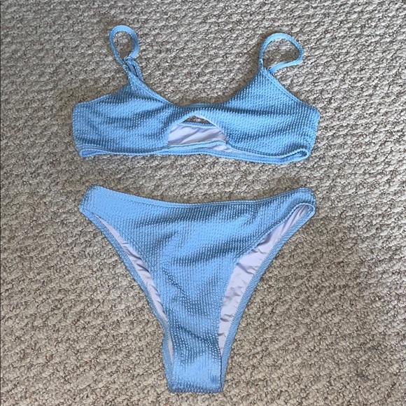 Bikini Bundle! - Picture 4 of 9